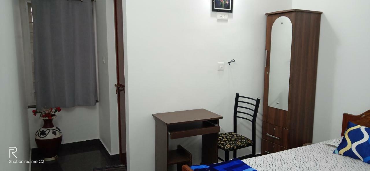 Bethel Residency 호텔 Kochi 외부 사진